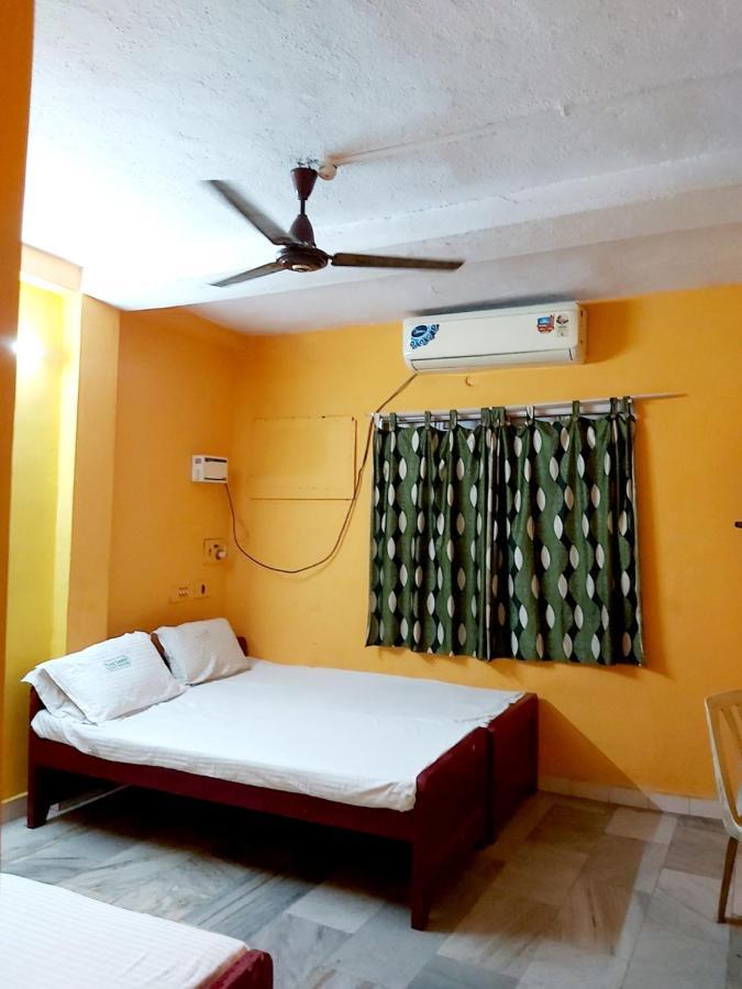 Raamlaxmi Guest House Chennai Exterior photo